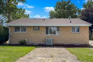 10830 Hastings St, Westchester, IL 60154 - Photo 27