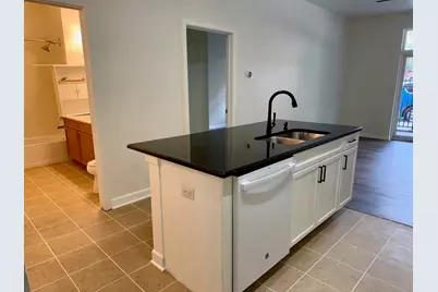 1351 S Halsted Street #105, Chicago, IL 60607 - Photo 3