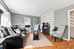 1217 Schriber Ave, Joliet, IL 60435 - Photo 5