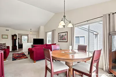 1229 E Oakwood Drive #7-1, Fox Lake, IL 60020 - Photo 11