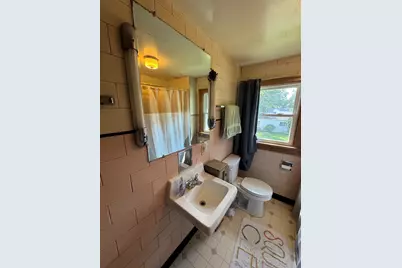 523 E Wells Street, Geneseo, IL 61254 - Photo 37