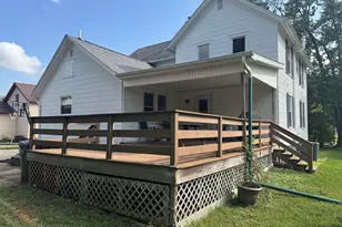 523 E Wells St, Geneseo, IL 61254 - Photo 5
