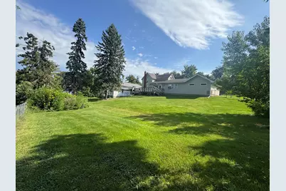 405 S Carroll Street S, Mount Carroll, IL 61053 - Photo 3
