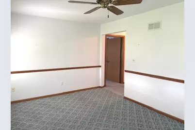 35 S Juniper Drive, North Aurora, IL 60542 - Photo 29