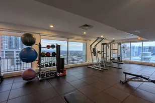 6171 N Sheridan Rd, Chicago, IL 60660 - Photo 13