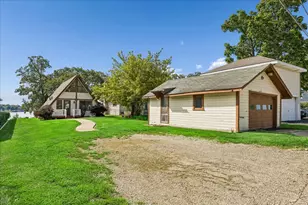 40576 N Grand Ave, Antioch, IL 60002 - Photo 3