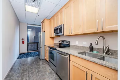 70 W Huron Street #802, Chicago, IL 60654 - Photo 19