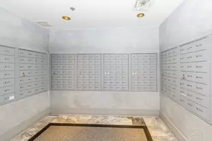 70 W Huron St, Chicago, IL 60654 - Photo 11