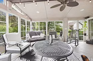 1339 Beckett Ln, Schaumburg, IL 60173 - Photo 33
