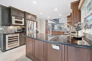 1339 Beckett Ln, Schaumburg, IL 60173 - Photo 29