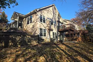 927 Treeline Ct, Lockport, IL 60441 - Photo 41