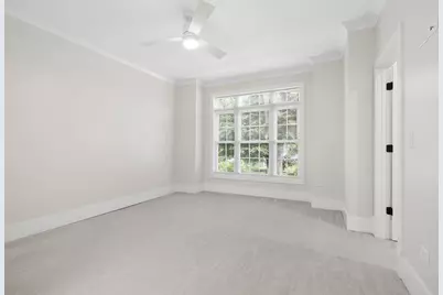 817 N Center Street, Naperville, IL 60563 - Photo 15