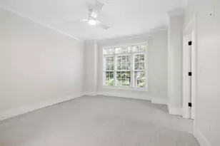 817 N Center St, Naperville, IL 60563 - Photo 15