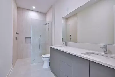 256 Addison Avenue N, Elmhurst, IL 60126 - Photo 7