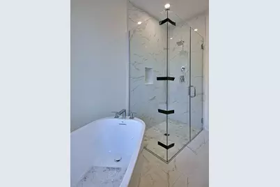 256 Addison Avenue N, Elmhurst, IL 60126 - Photo 35