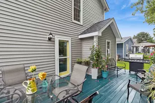 827 Salem Ln, Carpentersville, IL 60110 - Photo 25