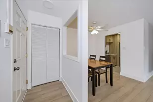 8423 W 99th Terrace, Palos Hills, IL 60465 - Photo 7