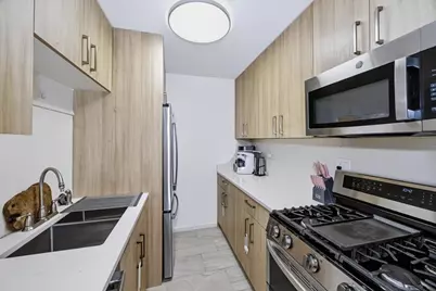 8423 W 99th Terrace #35-214, Palos Hills, IL 60465 - Photo 9