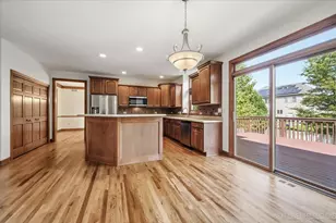 412 Deerfield Dr, Oswego, IL 60543 - Photo 9