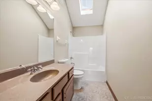 412 Deerfield Dr, Oswego, IL 60543 - Photo 23