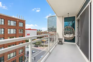 757 N Orleans St, Chicago, IL 60654 - Photo 11