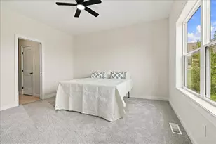 1313 Woodbine Rd, Bloomington, IL 61704 - Photo 11