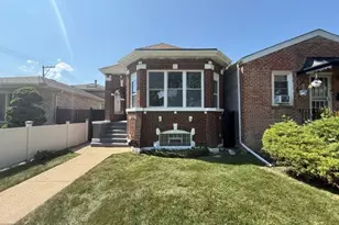 9438 S Wabash Ave, Chicago, IL 60619 - Photo 5