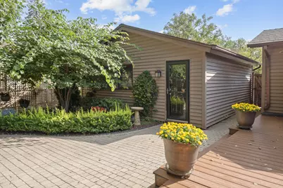569 Northampton Circle, Elk Grove Village, IL 60007 - Photo 29