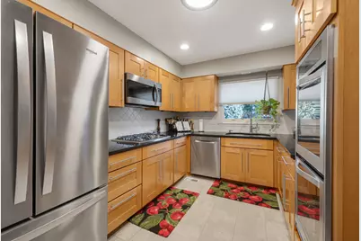 569 Northampton Circle, Elk Grove Village, IL 60007 - Photo 15