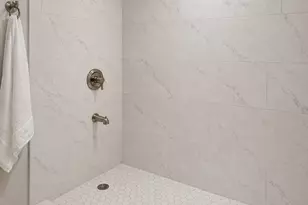 1059 N Lorel Ave, Chicago, IL 60651 - Photo 23