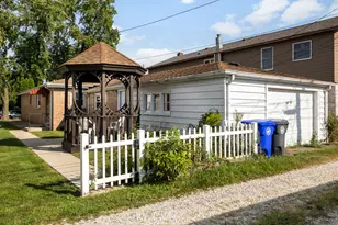 4242 Fishermans Terrace, Lyons, IL 60534 - Photo 13