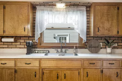4242 Fishermans Terrace, Lyons, IL 60534 - Photo 5