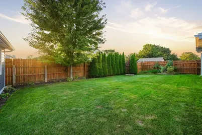10548 S Tod Drive, Palos Hills, IL 60465 - Photo 33