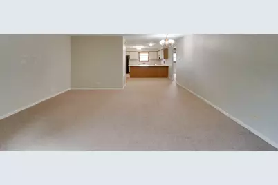 74 Terry Drive #C, Roselle, IL 60172 - Photo 5