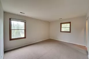 74 Terry Dr, Roselle, IL 60172 - Photo 13