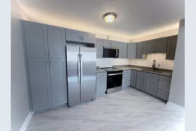 2069 N 18th Avenue, Melrose Park, IL 60160 - Photo 5