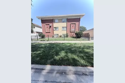 2069 N 18th Avenue, Melrose Park, IL 60160 - Photo 1