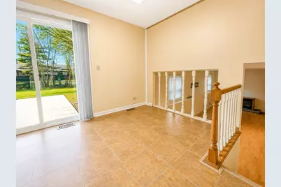 1329 Elm Drive, Schaumburg, IL 60194 - Photo 5