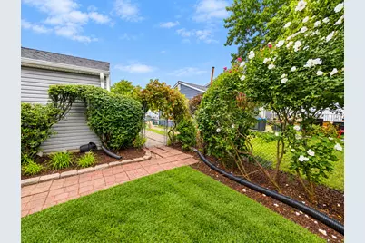1329 Elm Drive, Schaumburg, IL 60194 - Photo 19