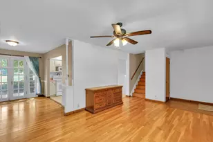 1902 Rebecca Dr, Champaign, IL 61821 - Photo 9