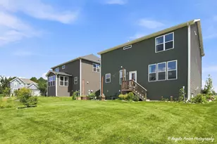 2110 Schmitt Cir, Algonquin, IL 60102 - Photo 35