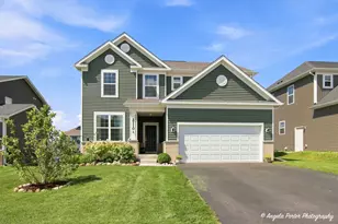 2110 Schmitt Cir, Algonquin, IL 60102 - Photo 1