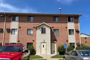 8 Echo Ct, Vernon Hills, IL 60061 - Photo 11