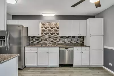 105 Parkview Drive, Wauconda, IL 60084 - Photo 7
