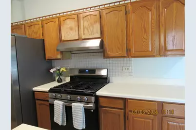 1735 Chesapeake Lane #7, Schaumburg, IL 60193 - Photo 5