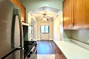 1033 W Loyola Ave, Chicago, IL 60626 - Photo 9