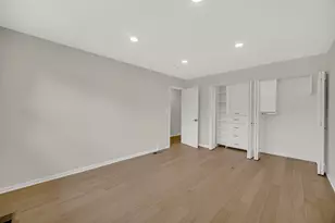 1831 N Rolling Ln, Arlington Heights, IL 60004 - Photo 37