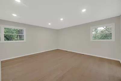 1831 N Rolling Lane, Arlington Heights, IL 60004 - Photo 27