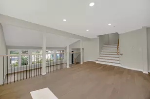 1831 N Rolling Ln, Arlington Heights, IL 60004 - Photo 9