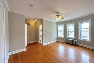 1301 W Argyle St, Chicago, IL 60640 - Photo 5